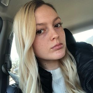 Meet your Posher, Colleen